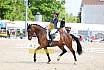 Sonntag Dressur Reiter L